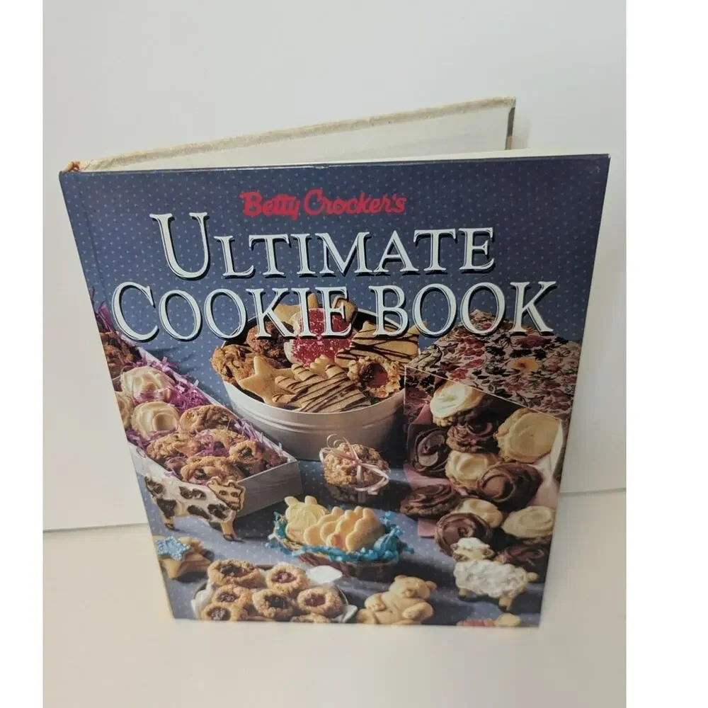 Vintage Betty Crocker Ultimate Cookie Recipe book hardback baking cookbook